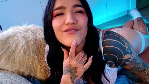 Snapshot of neytiri_san chatting on May 2026 05:39:01 PM Valery Gonzales online show from May 2026 05:39:01 PM