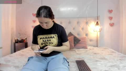 Milena online show from April 2026 12:54:02 PM