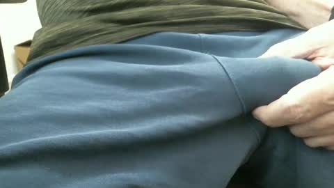 ngurth online show from September 2025 08:41:01 PM