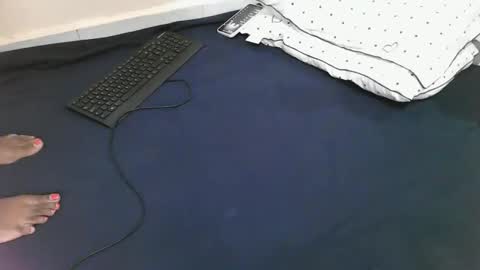 nia_0 online show from April 2026 09:40:02 AM