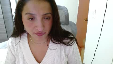 Dani online show from December 2025 04:07:02 AM