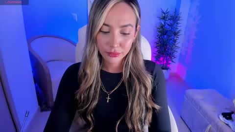 Snapshot of niabennet chatting on October 2025 10:40:02 PM Nia online show from October 2025 10:40:02 PM