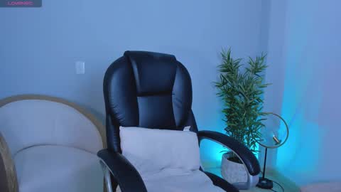 Snapshot of niabennet chatting on October 2025 09:22:01 PM Nia online show from October 2025 09:22:01 PM