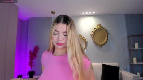 SQUIRTER DOLL    online show from April 2026 05:37:01 PM