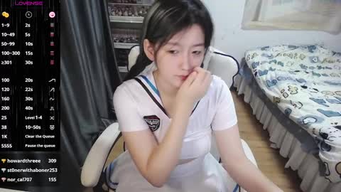 Belle online show from March 2025 09:32:02 PM