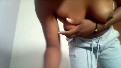 Snapshot of niceass_95 chatting on June 2026 10:02:01 AM gabby online show from June 2026 10:02:01 AM
