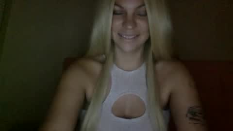 Amber online show from November 2025 12:05:02 PM