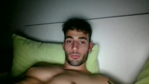 nicegguy9826 online show from October 2025 10:21:01 PM