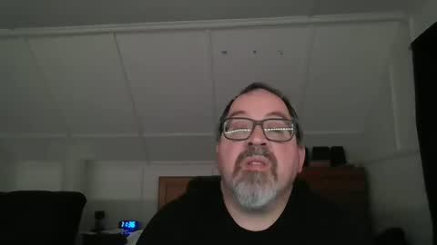 Snapshot of niceguy7208 chatting on November 2025 04:36:02 AM niceguy7208 online show from November 2025 04:36:02 AM