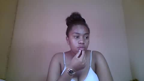 Snapshot of nicelly01 chatting on May 2026 07:26:01 AM nicelly01 online show from May 2026 07:26:01 AM