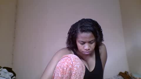 Snapshot of nicelly01 chatting on May 2026 08:21:02 AM nicelly01 online show from May 2026 08:21:02 AM