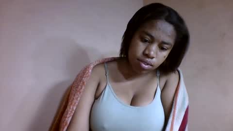 nicelly01 online show from July 2026 05:53:01 AM