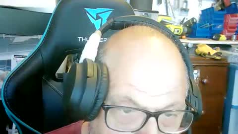 nick stavrou online show from February 2026 04:54:01 AM