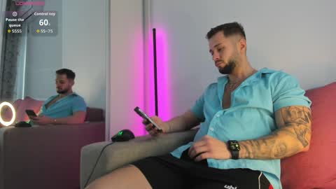 Nicholassx online show from April 2026 02:47:02 PM