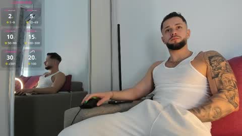 Nicholassx online show from April 2026 06:24:01 AM