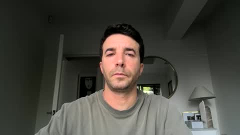 Snapshot of niciboi chatting on May 2026 10:44:02 AM James online show from May 2026 10:44:02 AM
