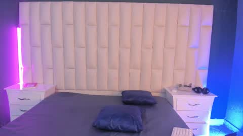 Nick online show from February 2025 04:18:02 AM