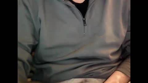 nickincali online show from February 2025 01:30:01 PM