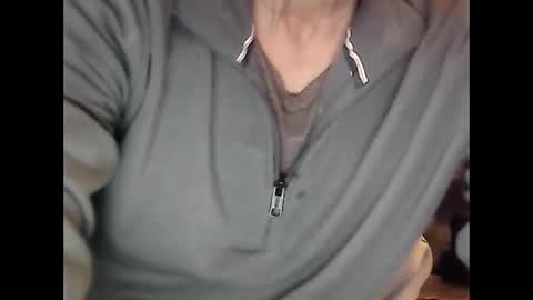 nickincali online show from February 2025 11:58:01 AM