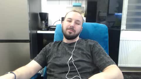 Snapshot of nickolas22 chatting on February 2026 10:36:01 PM Julian online show from February 2026 10:36:01 PM