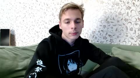 Snapshot of nicksuper8 chatting on December 2024 05:11:02 PM Nick online show from December 2024 05:11:02 PM