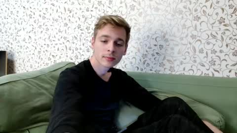 Snapshot of nicksuper8 chatting on December 2024 06:42:02 PM Nick online show from December 2024 06:42:02 PM