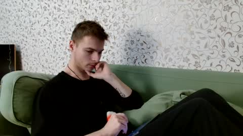 Snapshot of nicksuper8 chatting on January 2025 05:33:02 PM Nick online show from January 2025 05:33:02 PM