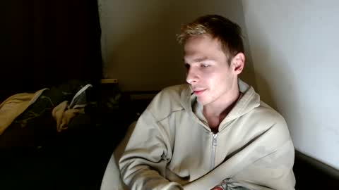 Snapshot of nicksuper8 chatting on September 2025 06:11:02 PM Nick online show from September 2025 06:11:02 PM