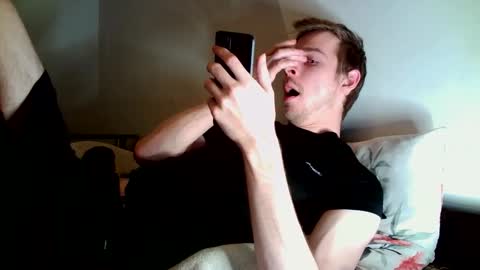 Snapshot of nicksuper8 chatting on October 2025 12:36:01 AM Nick online show from October 2025 12:36:01 AM