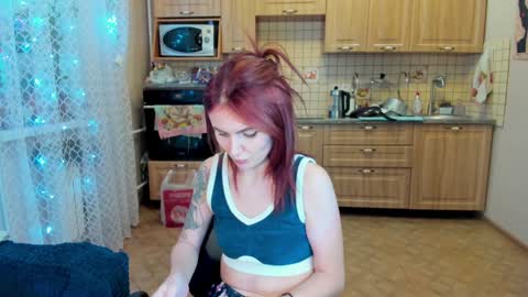 Nicky Weekends online show from December 2024 12:11:02 PM