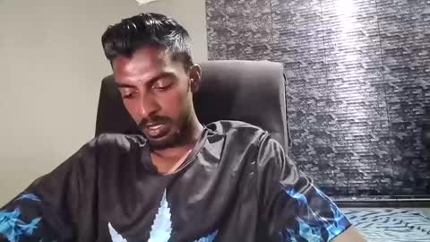 Snapshot of nickyle63 chatting on March 2025 06:29:01 PM james online show from March 2025 06:29:01 PM