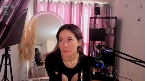 Nicky online show from March 2026 01:52:01 PM