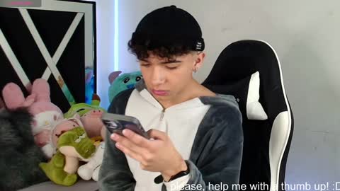 Snapshot of nico_cruz chatting on January 2025 11:01:02 PM nico online show from January 2025 11:01:02 PM