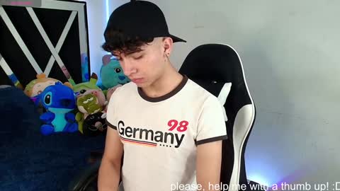 Snapshot of nico_cruz chatting on January 2025 03:32:02 AM nico online show from January 2025 03:32:02 AM