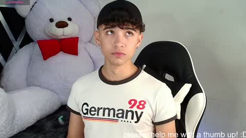 Snapshot of nico_cruz chatting on January 2025 10:08:01 AM nico online show from January 2025 10:08:01 AM