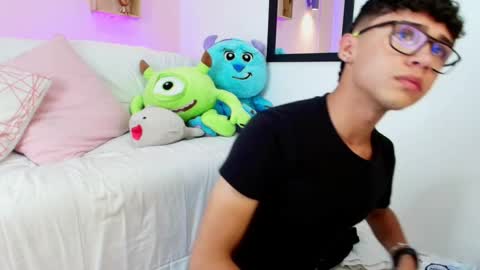 Snapshot of nico_cruz chatting on March 2025 04:47:02 AM nico online show from March 2025 04:47:02 AM