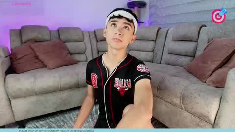 Snapshot of nico_cruz chatting on September 2025 08:25:01 AM nico online show from September 2025 08:25:01 AM