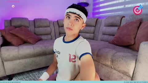Snapshot of nico_cruz chatting on September 2025 10:14:02 PM nico online show from September 2025 10:14:02 PM