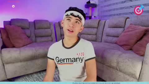 Snapshot of nico_cruz chatting on October 2025 10:53:02 PM nico online show from October 2025 10:53:02 PM