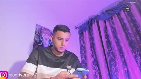 Nicolas online show from November 2025 02:33:01 AM