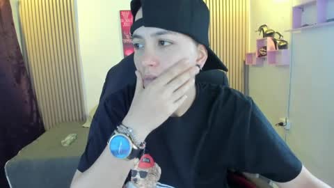 Snapshot of nicocoox chatting on May 2026 08:47:02 PM NICO online show from May 2026 08:47:02 PM