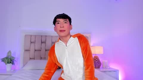 NICOLAS online show from June 2026 06:56:01 PM