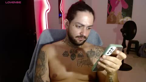 Snapshot of nicolas_torres99 chatting on January 2025 02:41:01 AM nicolas online show from January 2025 02:41:01 AM