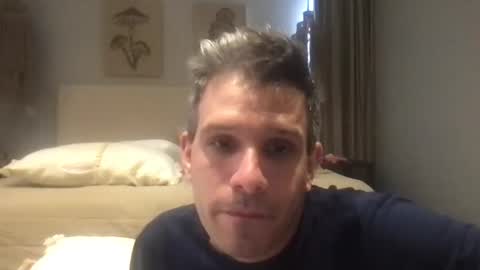 nicolaspercha online show from June 2026 04:21:02 PM