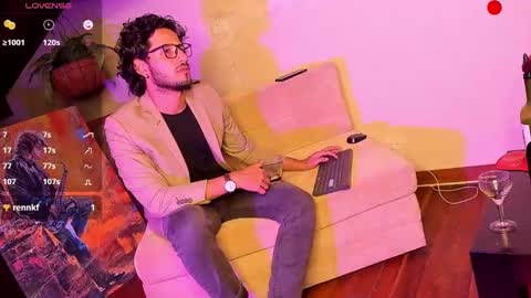 nicolasrodrii online show from December 2024 04:27:02 AM