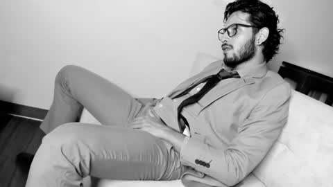 nicolasrodrii online show from March 2025 01:36:02 AM