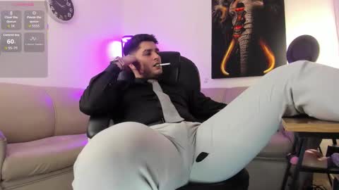 Nicolas Fellener online show from February 2026 05:28:02 AM