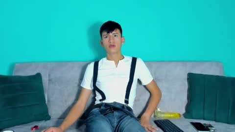 nicolastorres__ online show from October 2025 07:16:01 AM