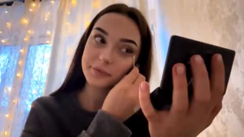 Snapshot of nicolbenoit chatting on March 2026 01:48:02 PM Nelly online show from March 2026 01:48:02 PM