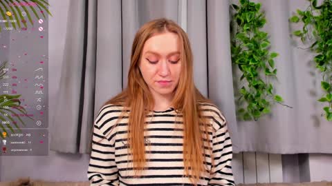 Snapshot of nicole_grifin chatting on December 2024 04:40:01 PM Nicole Grifin online show from December 2024 04:40:01 PM